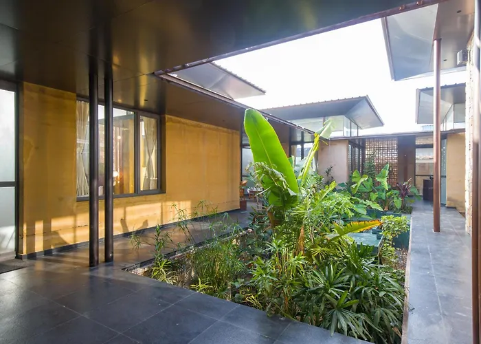 Elivaas Hari Bagh 4 Bhk Villa With Gaming Zone & Art Nook Jaipur